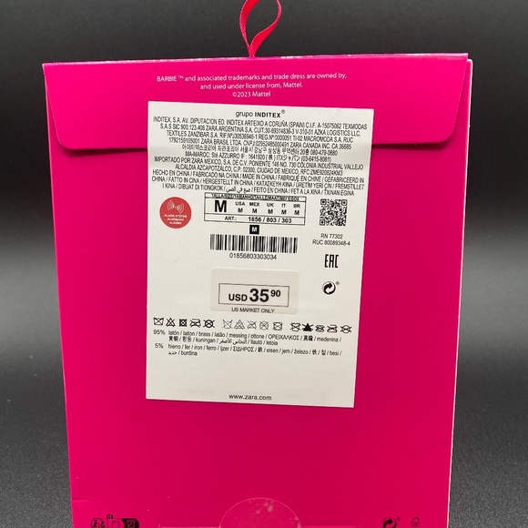 Barbie Zara Official Movie Necklace - Hard to find! New in box! - Picture 2 of 4